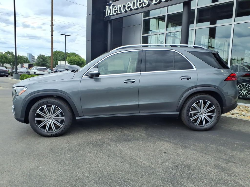 New 2026 Selenite Gray Metallic Mercedes-Benz GLE 350 image 3