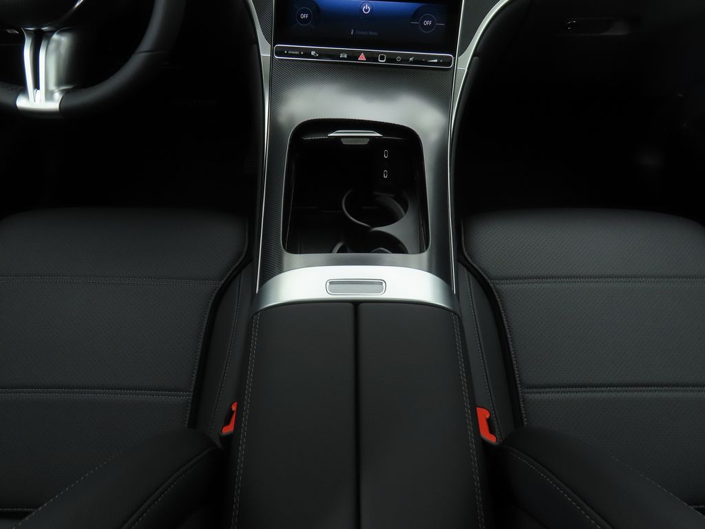 Thumbnail: 2026 Mercedes-Benz GLC - 16