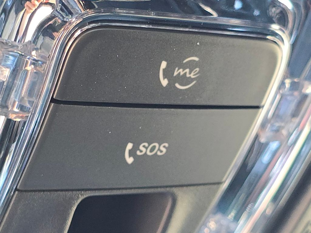 New 2026 Silver Mercedes-Benz GLA 250 image 8