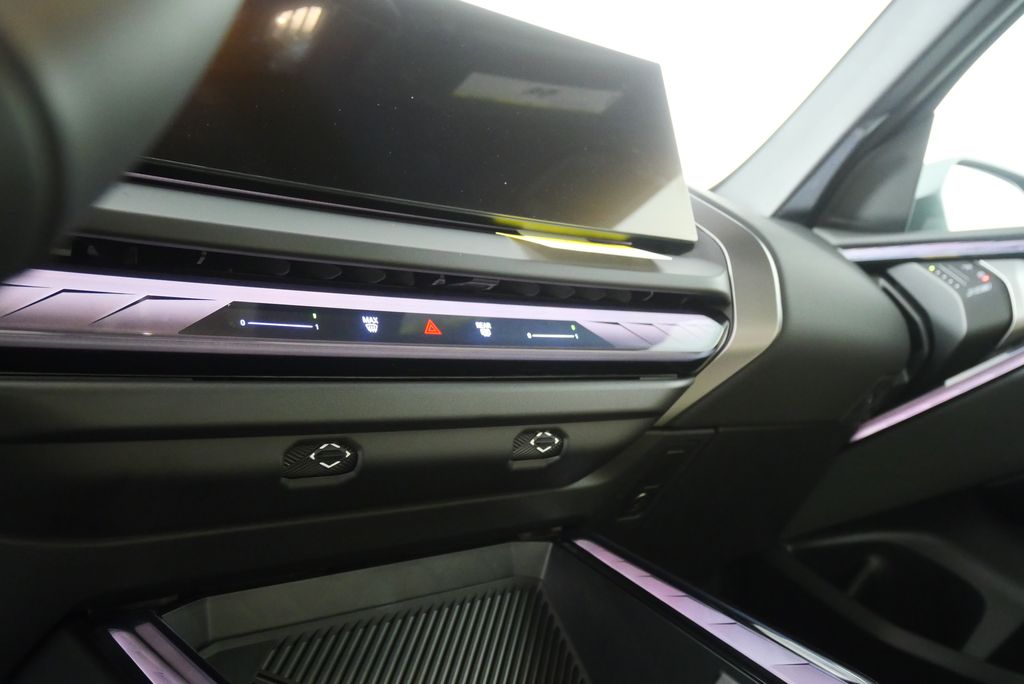 Thumbnail: 2026 BMW X3 - 19