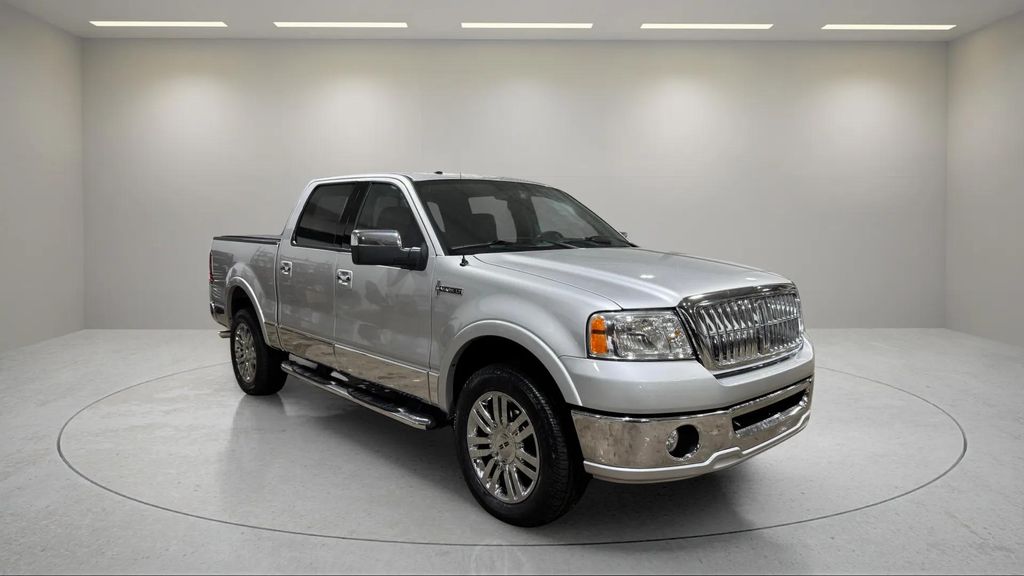 2007 Lincoln Mark LT