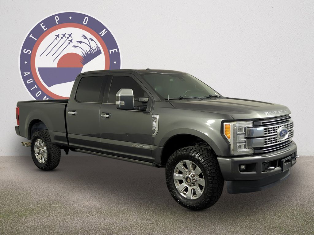 2018 Ford F-250 Super Duty Platinum Crew Cab 4WD