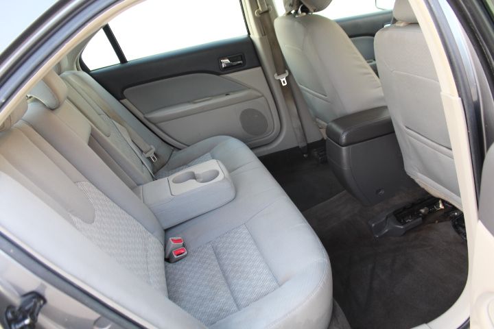 Used Car 2012 Ford Fusion  Se For Sale Under $10,000 In Georgetown, Texas