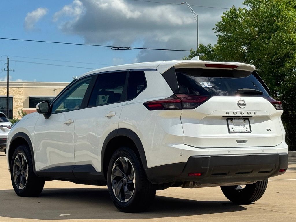 2024 Nissan Rogue SV White at Central Houston Nissan
