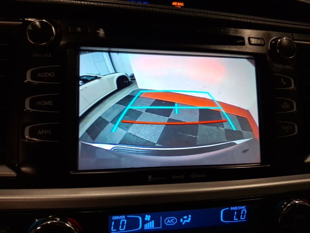 Used 2018 Toyota Highlander SUV