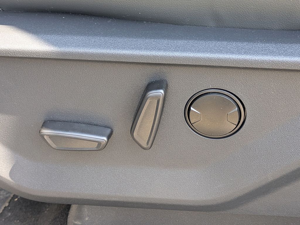 2026 Ford Expedition Max Active MAX