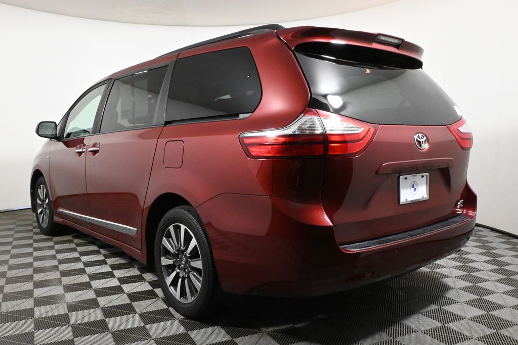 2019 Toyota Sienna XLE Premium 5