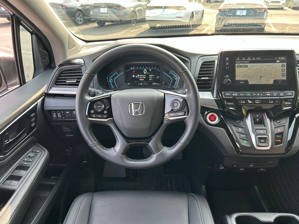 2024 Honda Odyssey Touring 13