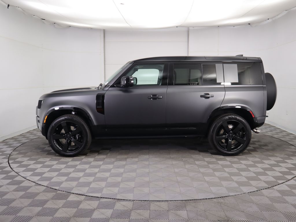 Thumbnail: 2026 Land Rover Defender - 8