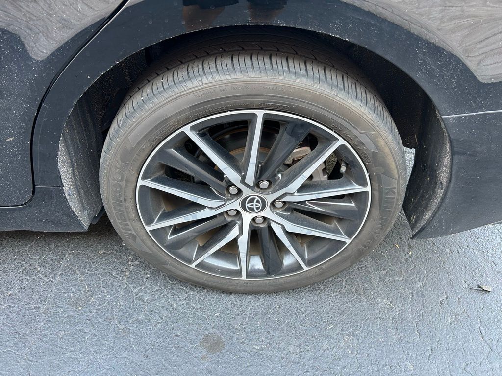 2024 Toyota Camry SE 9