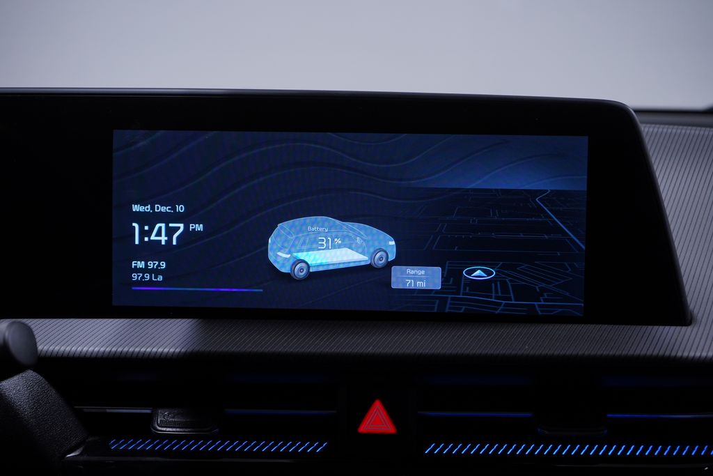 Thumbnail: 2022 Kia EV6 - 12