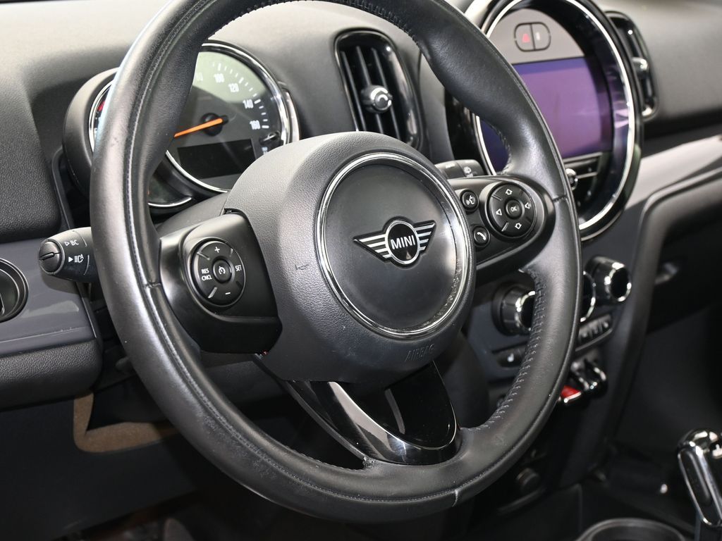 Used 2021 Gray Metallic MINI Oxford Edition image 14