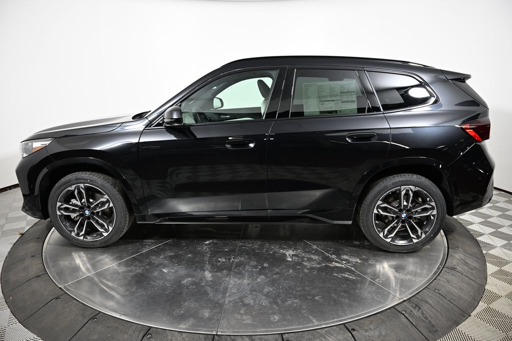 Thumbnail: 2026 BMW X1 - 2