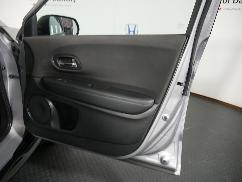 Thumbnail: 2022 Honda HR-V - 5