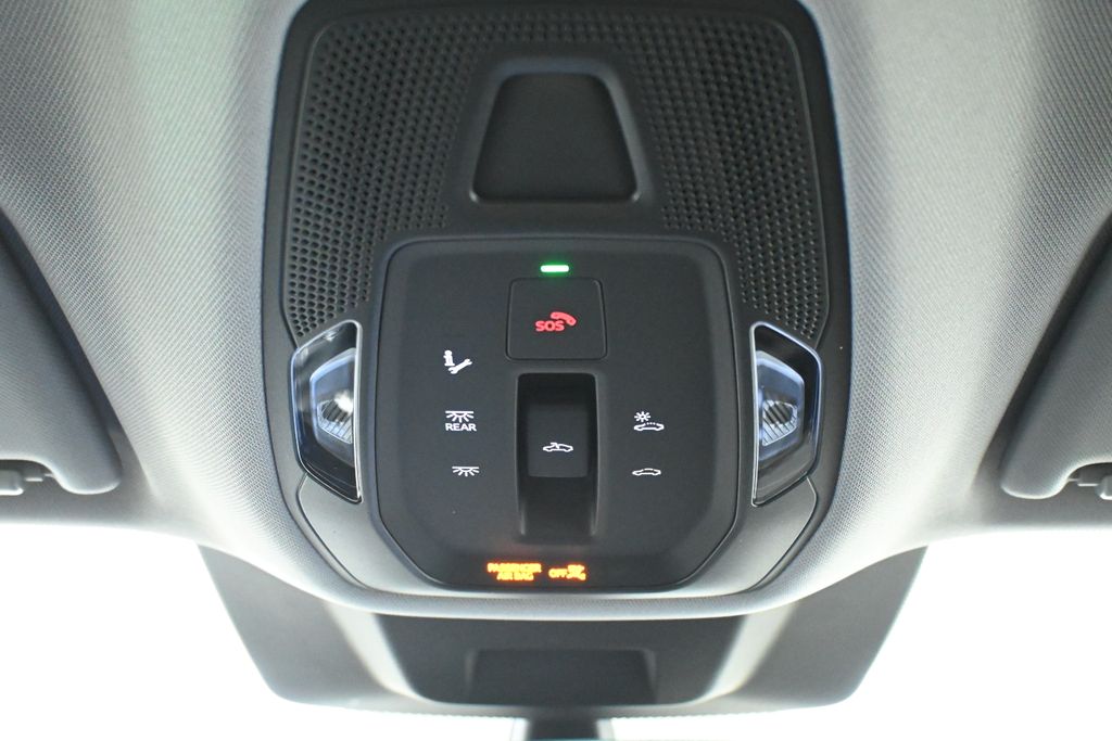 Thumbnail: 2025 Audi Q5 - 16