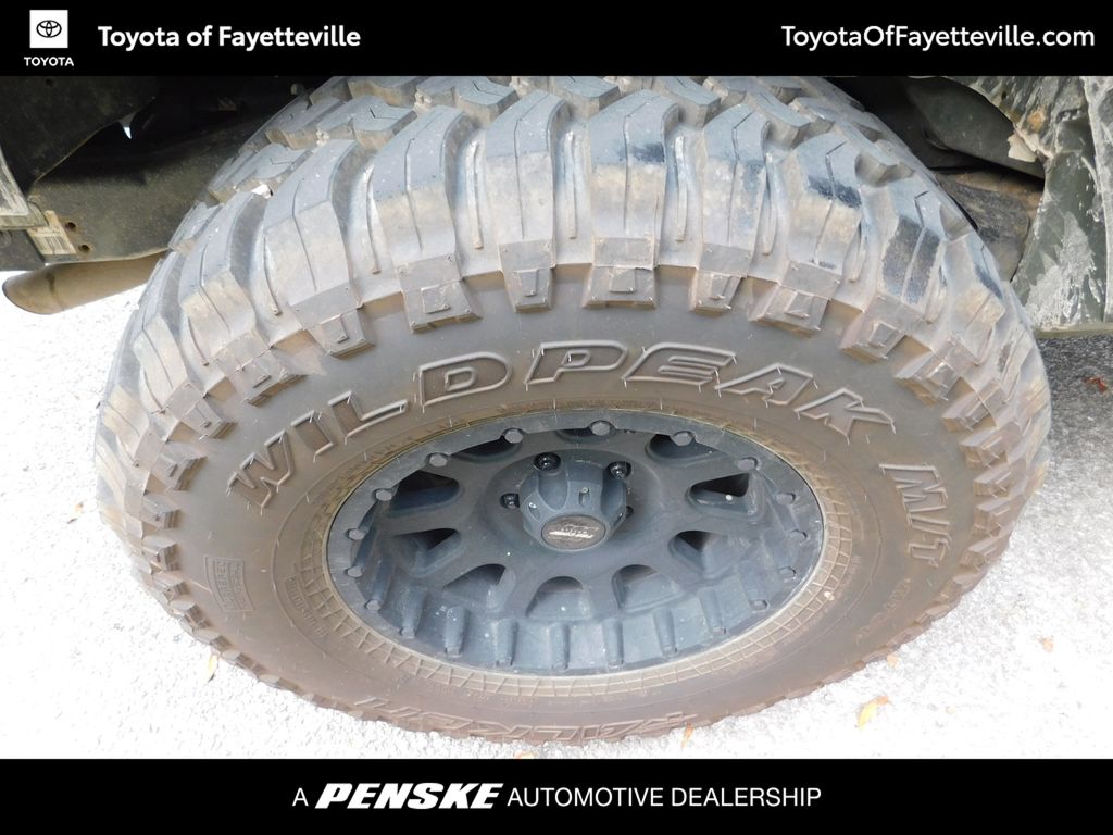 Thumbnail: 2015 Jeep Wrangler - 7