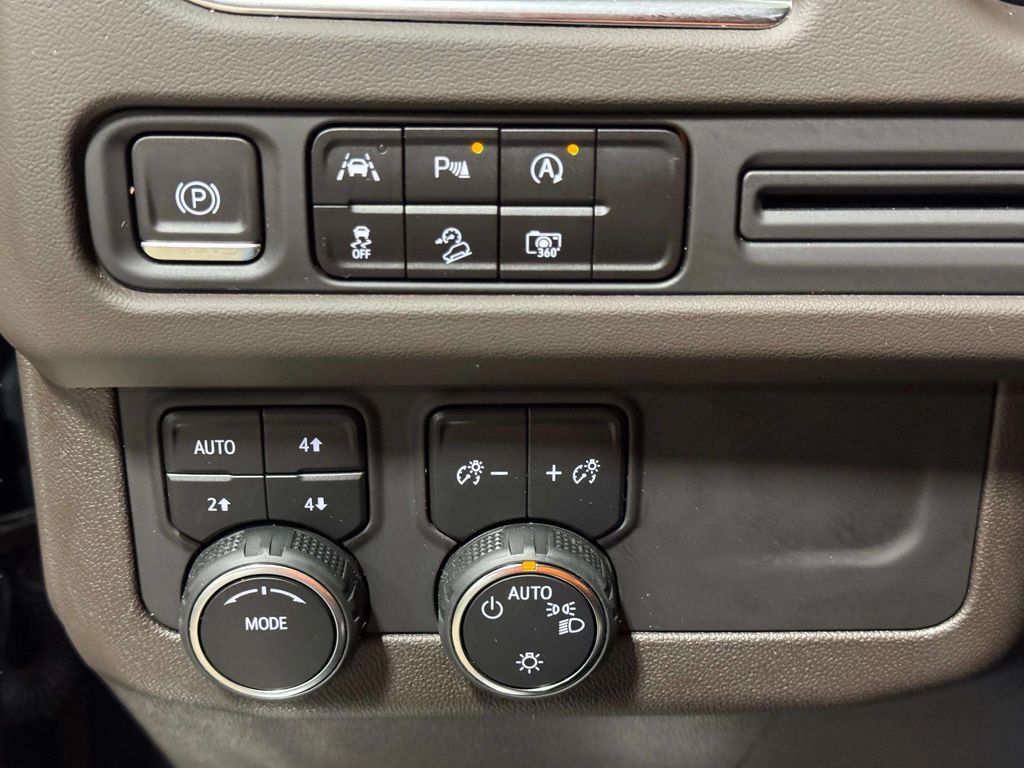 Used 2023 Dark Ash Metallic Chevrolet Z71 image 10