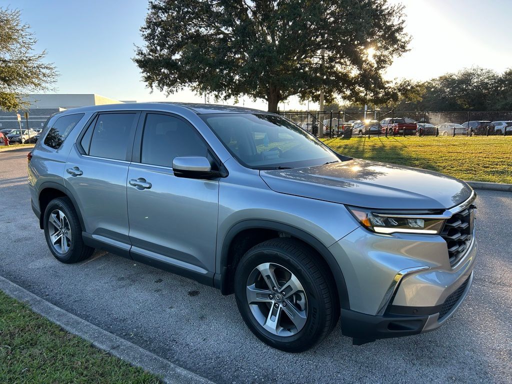 Thumbnail: 2025 Honda Pilot - 7