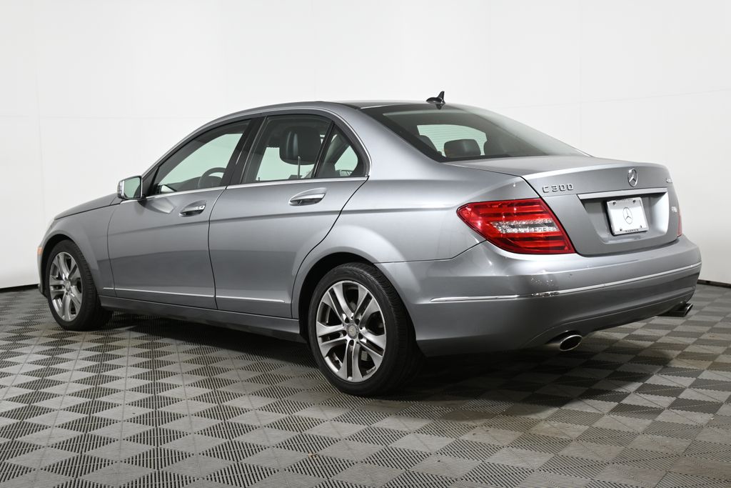 2013 Mercedes-Benz C-Class C 300 8