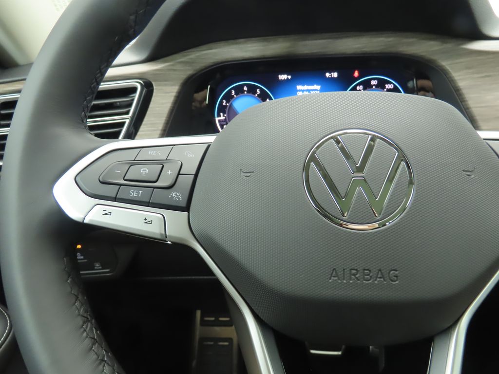 Thumbnail: 2025 Volkswagen Atlas - 12