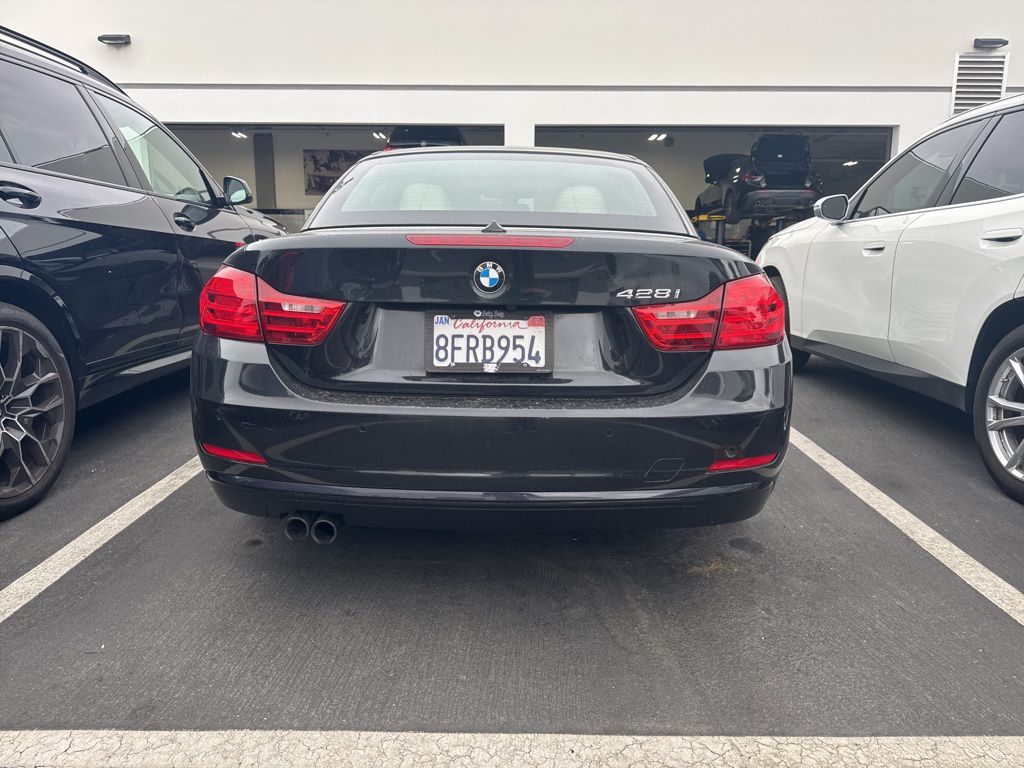 Thumbnail: 2016 BMW 4 Series - 4