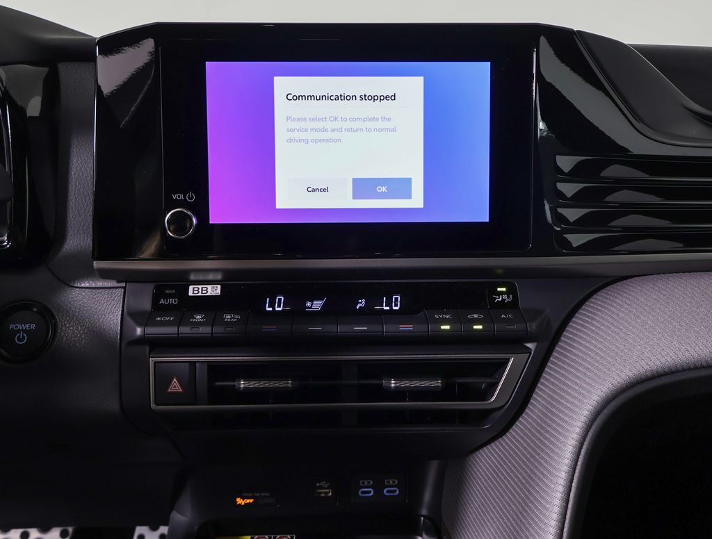 2026 Toyota Camry SE photo 11