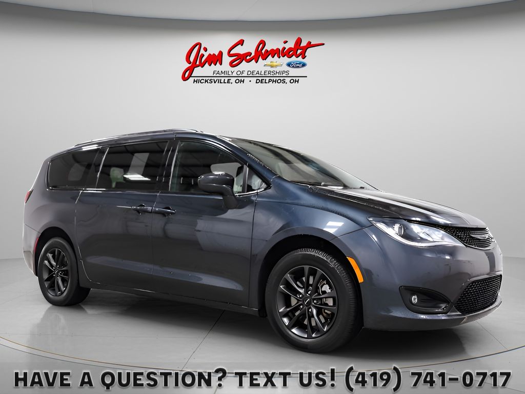 Chrysler Pacifica Launch Edition AWD