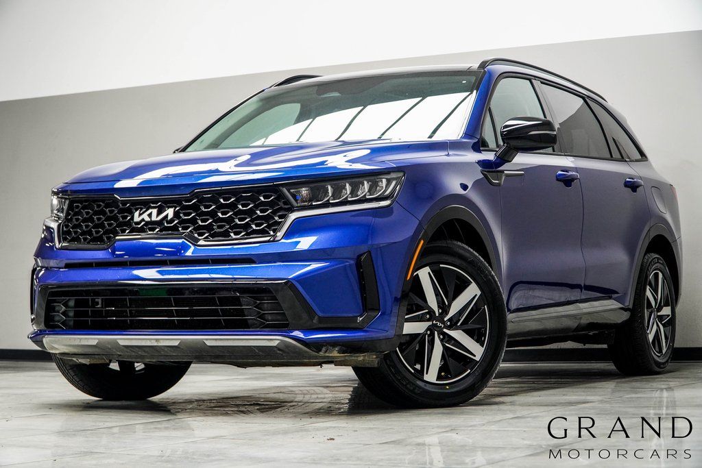 2023 Kia Sorento S FWD