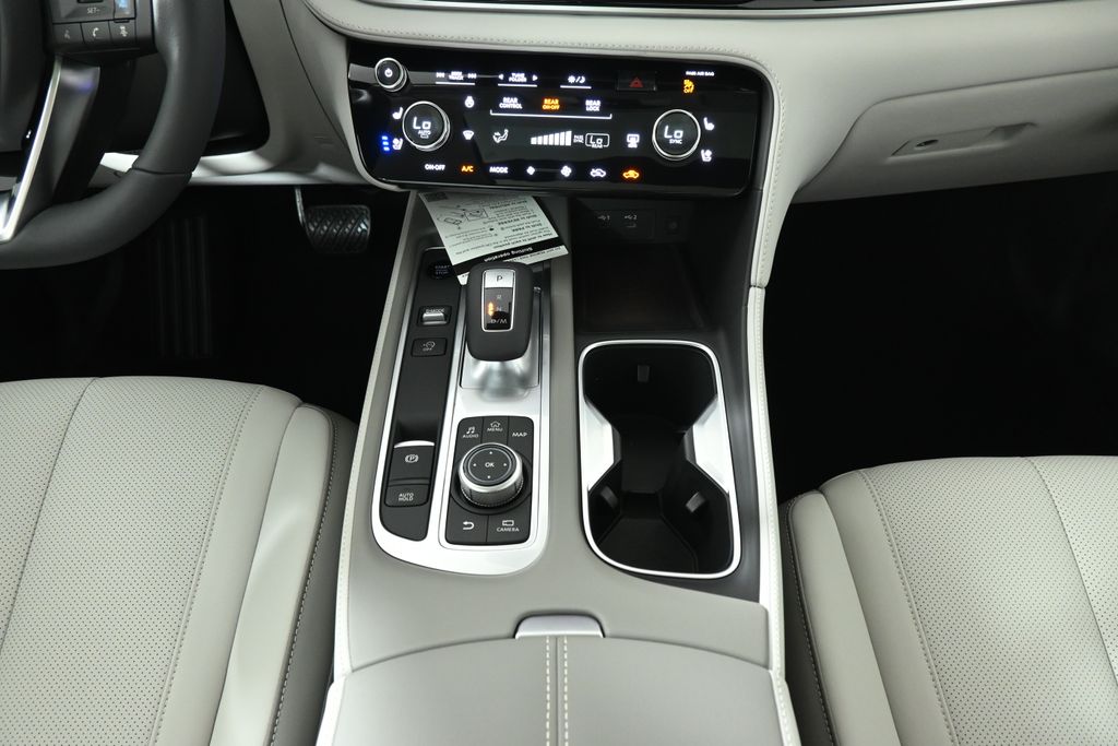 Thumbnail: 2026 INFINITI QX60 - 19