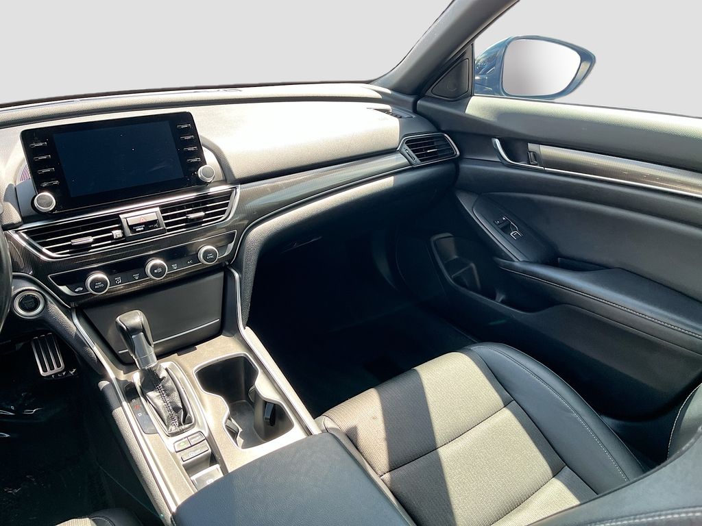 Used 2022 Black Honda Sport image 21