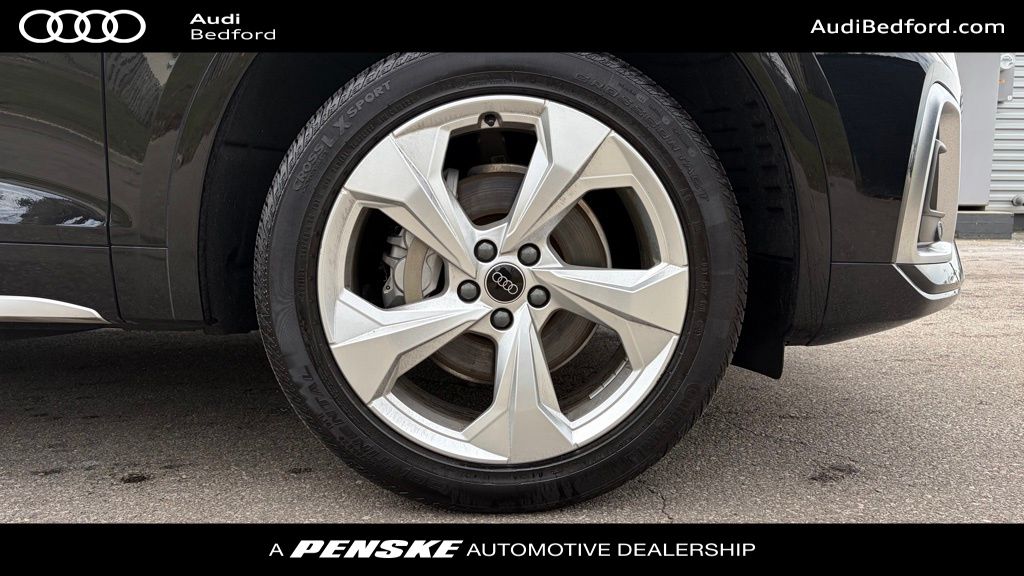 Thumbnail: 2023 Audi Q5 - 8