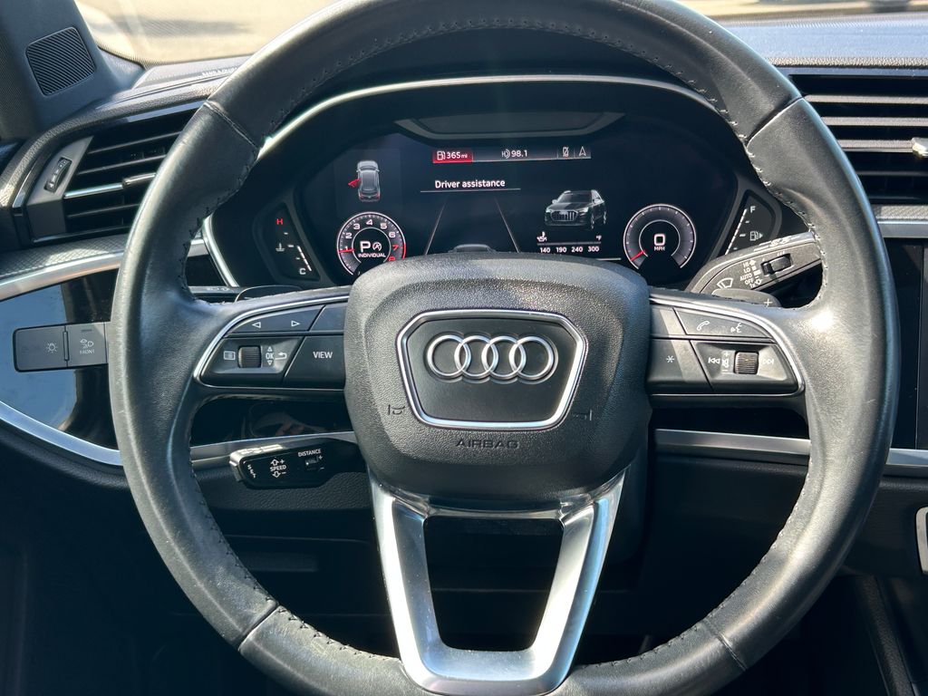 Thumbnail: 2020 Audi Q3 - 18