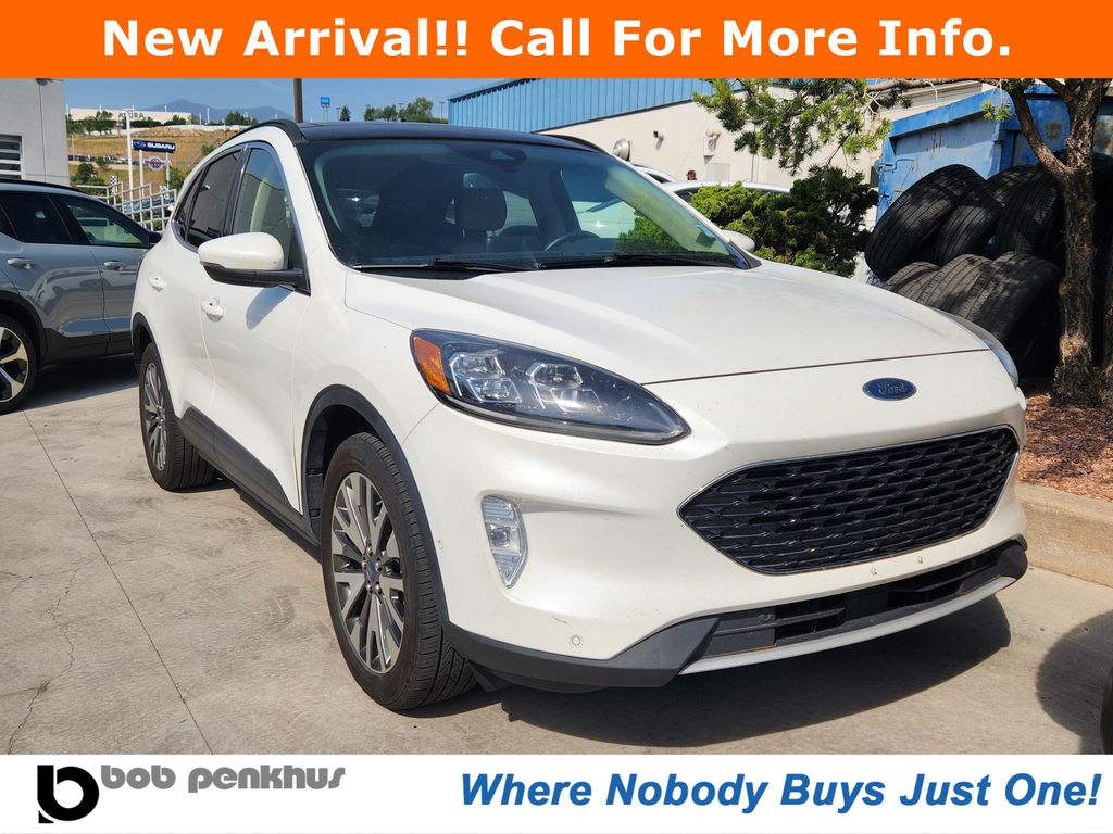 2020 Ford Escape Titanium