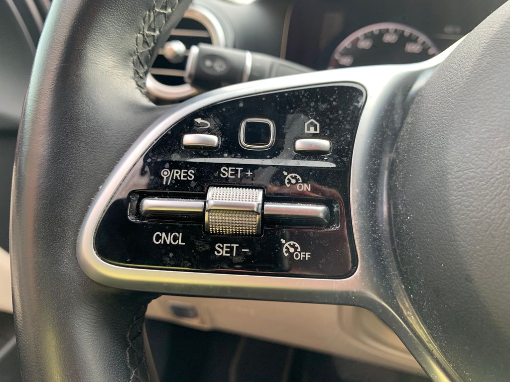 Thumbnail: 2019 Mercedes-Benz E-Class - 10