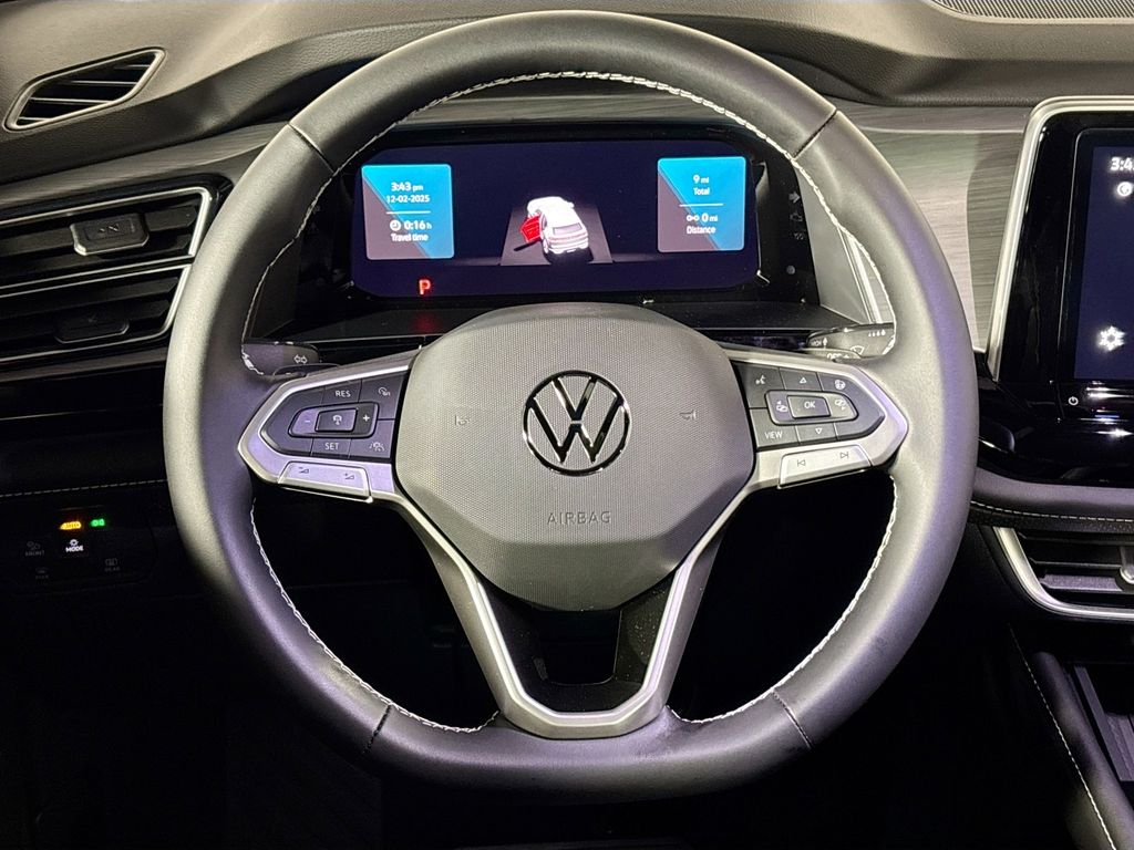 2026 Volkswagen Atlas Cross Sport 2.0T SE w/Technology