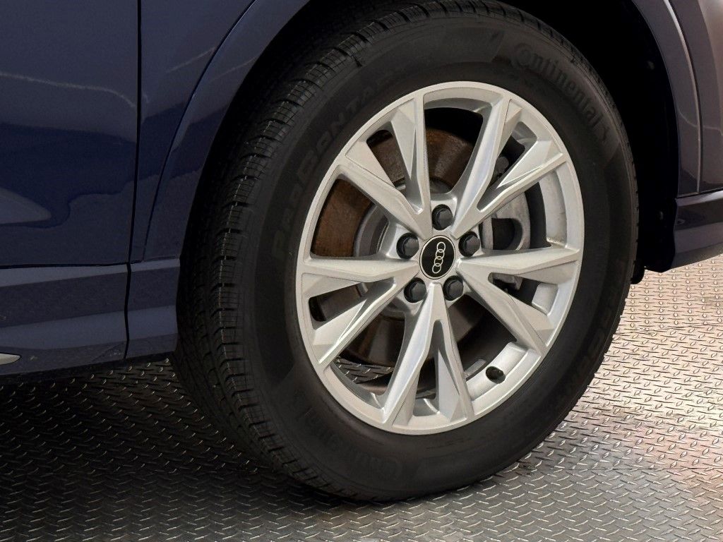 2023 Audi Q3 Premium 11