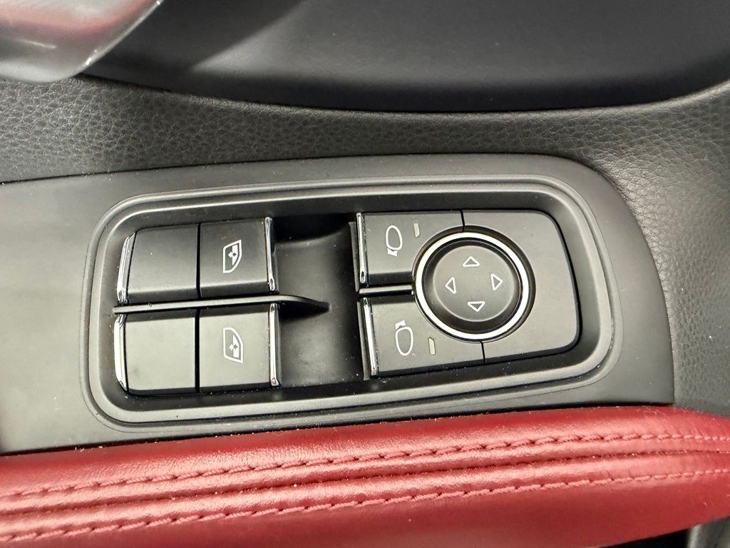 Thumbnail: 2019 Porsche 718 Boxster - 21