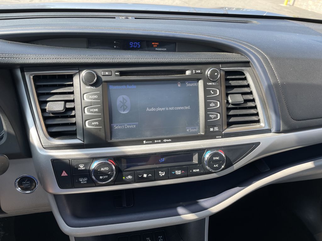 Used 2016 Toyota Highlander SUV
