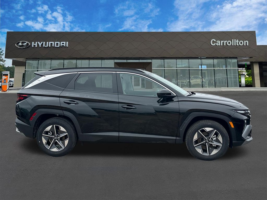 New 2026 Black HYUNDAI SEL image 5
