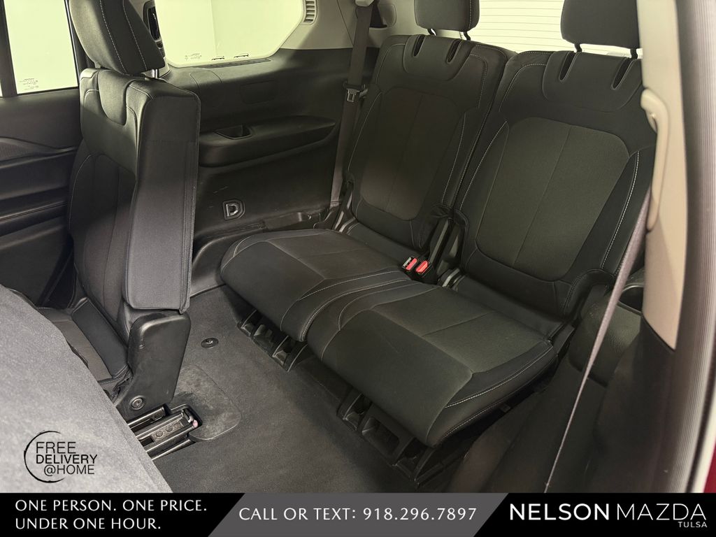 Used 2023 Red Jeep Laredo image 35