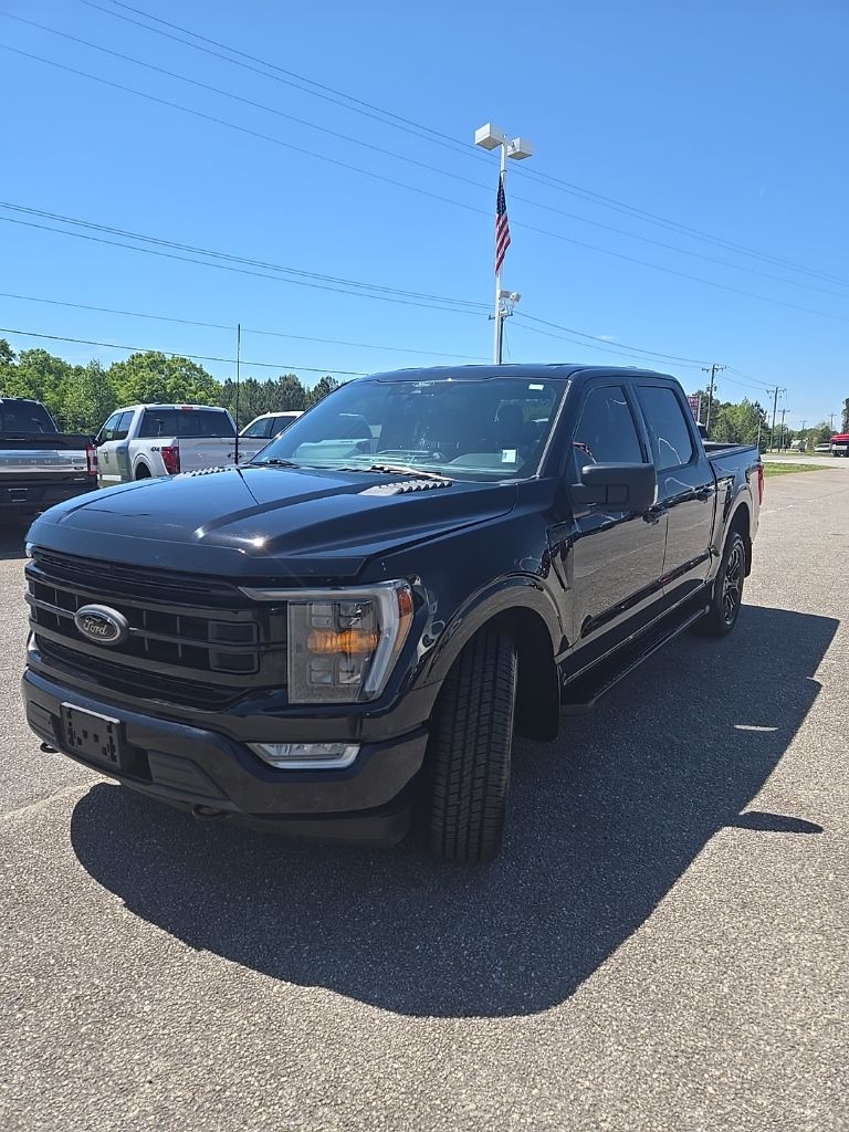 Black Metallic 2022 Ford F-150 XLT SuperCrew 4WD Pickup Truck Four-Wheel Drive Automatic