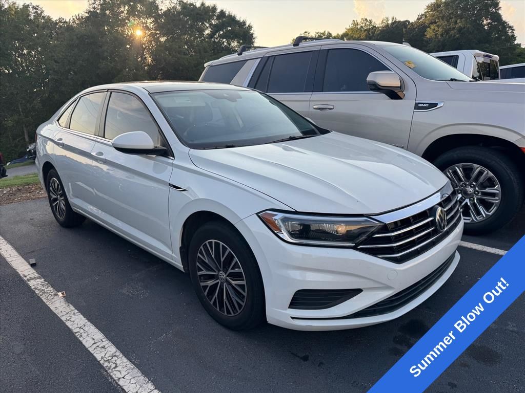 Pure White 2019 Volkswagen Jetta Sedan Front-Wheel Drive 8-Speed Automatic