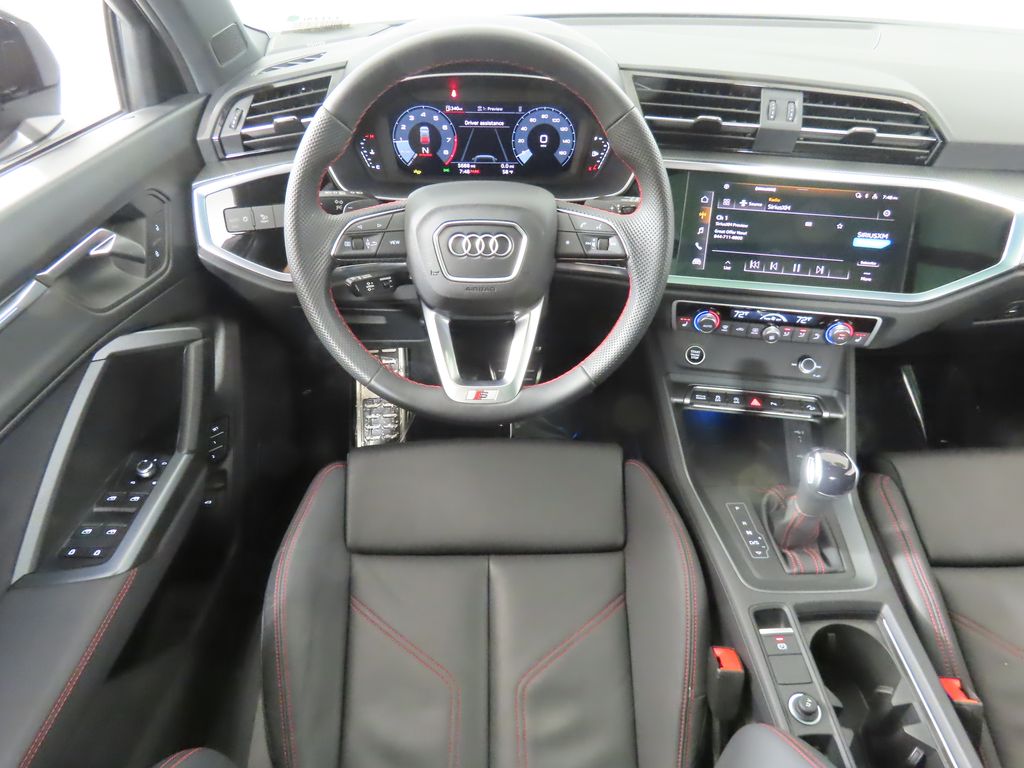 Thumbnail: 2025 Audi Q3 - 13