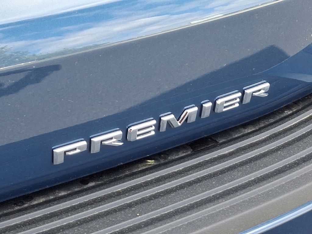 2025 Chevrolet Tahoe Premier 12