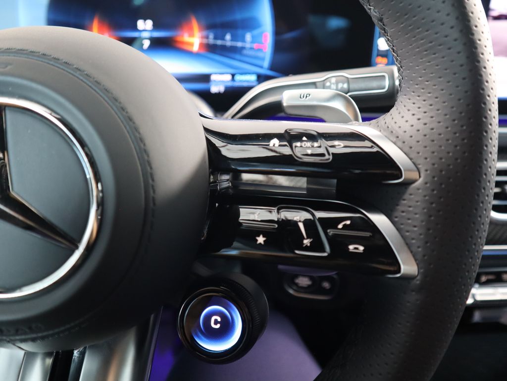 Thumbnail: 2026 Mercedes-Benz GLE - 13