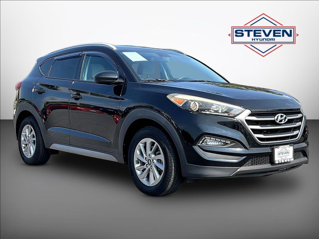 Black Noir Pearl 2017 Hyundai Tucson SUV / Crossover All-Wheel Drive 6-Speed Automatic