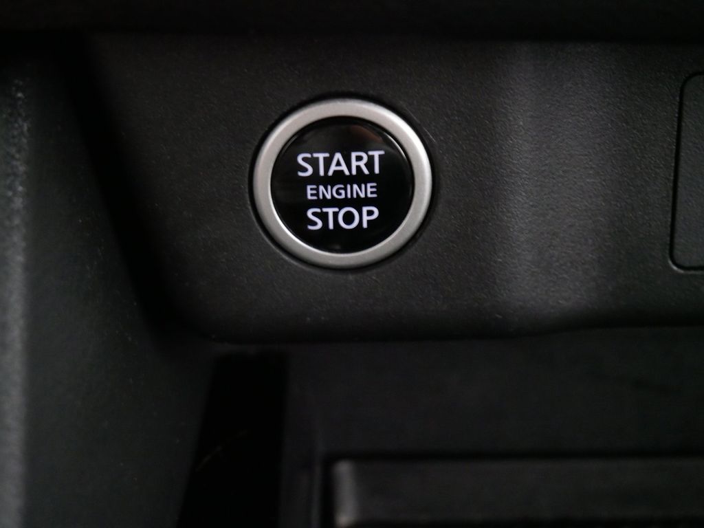 Used 2022 Nissan Rogue SUV