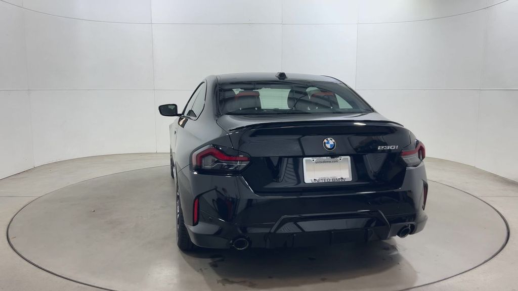 Thumbnail: 2025 BMW 2 Series - 7