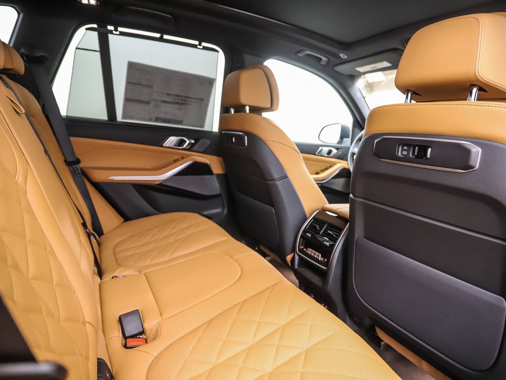 Thumbnail: 2026 BMW X5 - 24