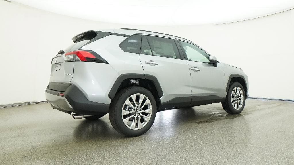Thumbnail: 2025 Toyota RAV4 - 15